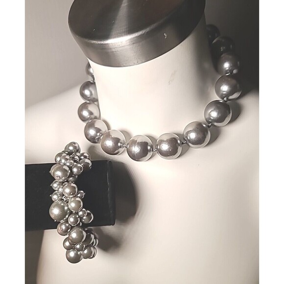 Vintage Silvertone Beaded Necklace & Matching Beaded Bracelet Set Classy - Picture 2 of 6